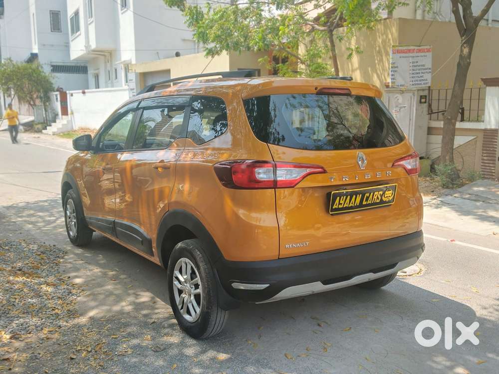 Renault Triber Rxt, 2022, Petrol