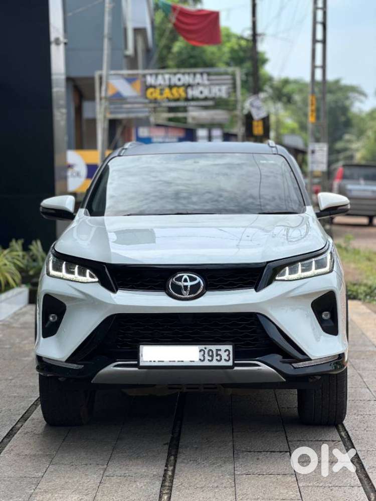 Toyota Fortuner Legender 4x2 At 2.8, 2022, Diesel