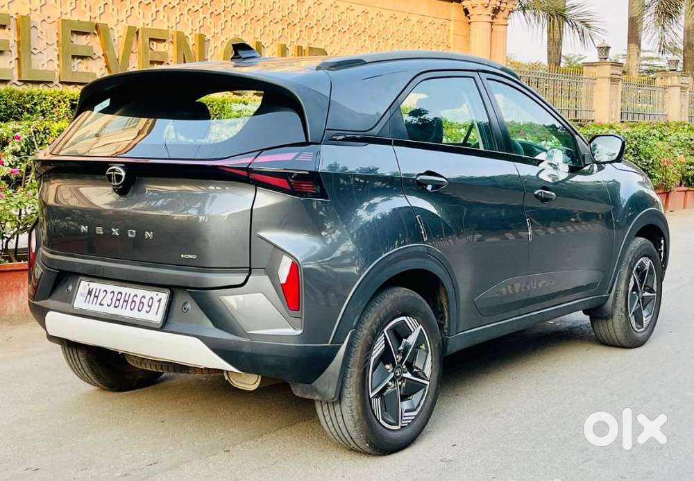 Tata Nexon, 2024, Petrol