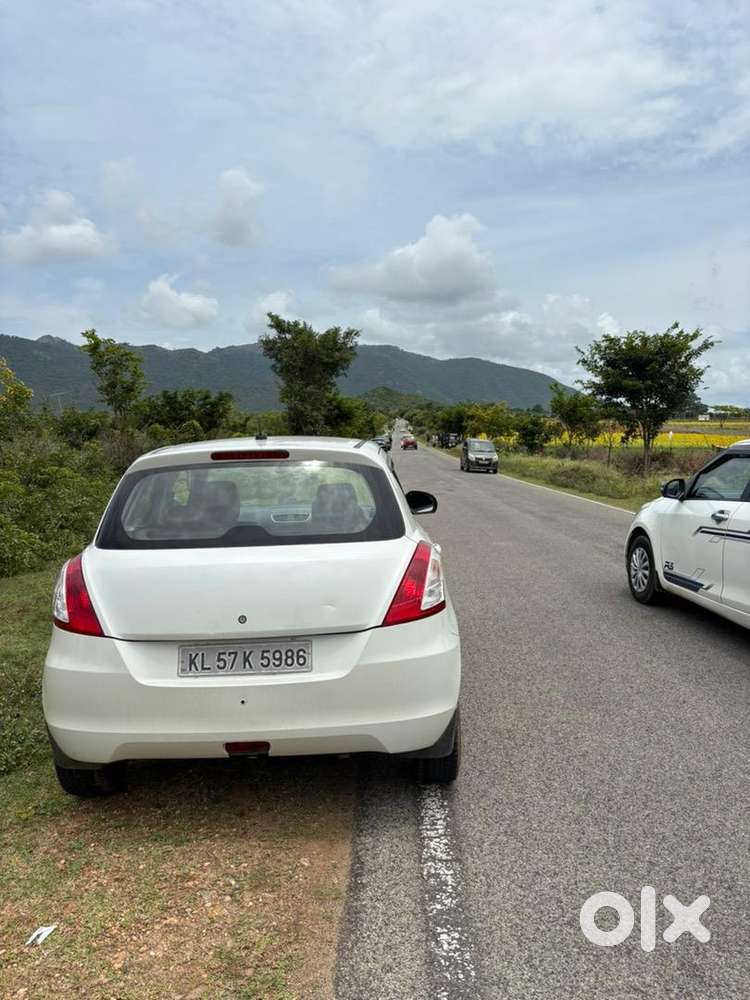 Maruti Suzuki Swift 2014 Petrol 130000 Km Driven