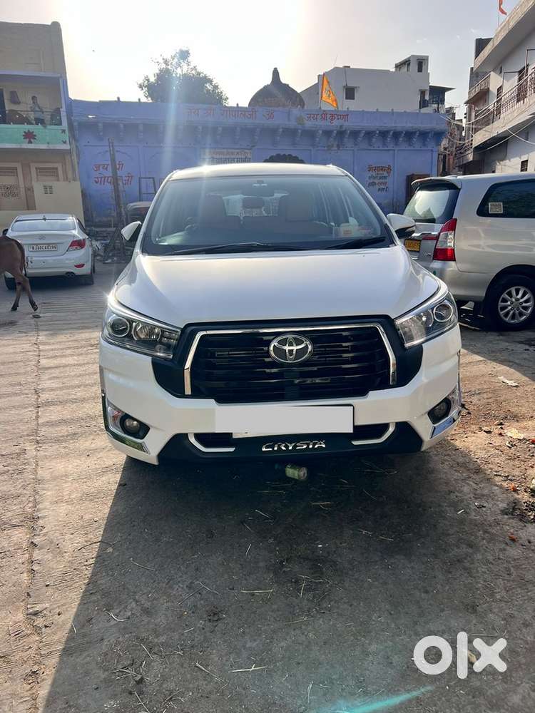 Toyota Innova Crysta 2018 Diesel Well Maintained