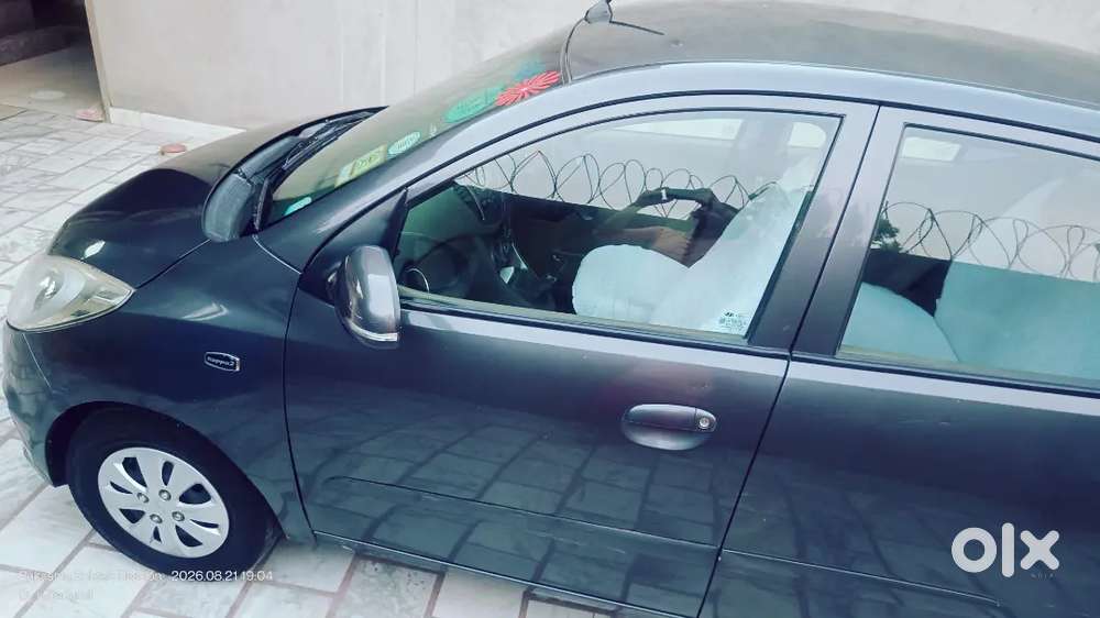 Hyundai I10 Sportz Petrol 2011 With New Tyre,new Suspension