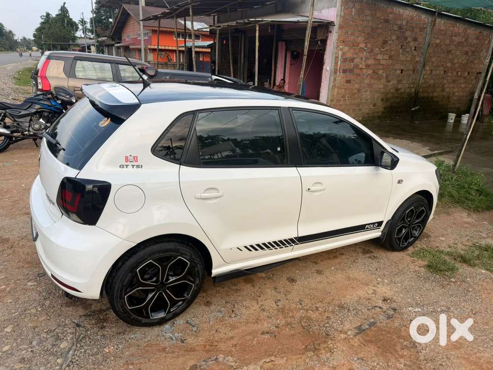 Volkswagen Polo 2015 Year