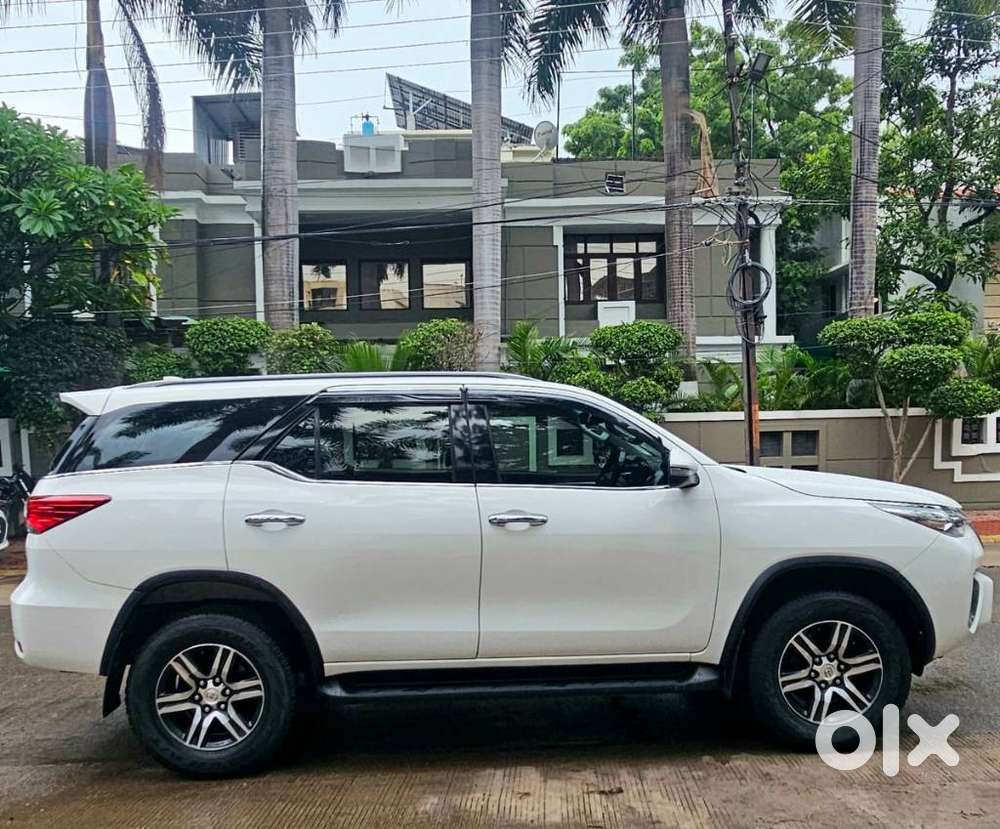 Toyota Fortuner Legender 4x2 At 2.8, 2019, Diesel