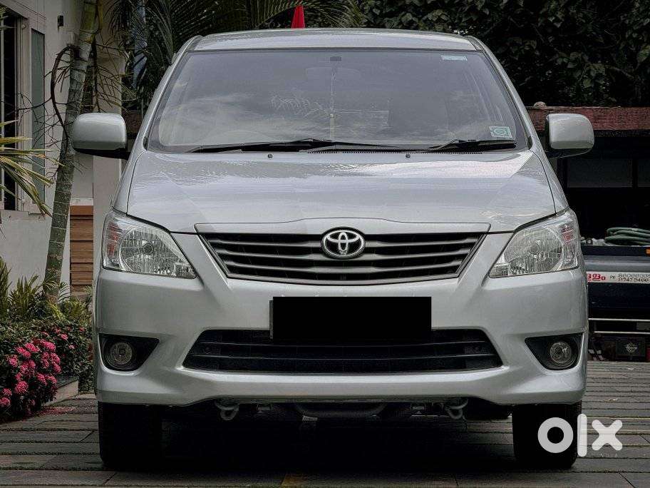 Toyota Innova 2.5 G (diesel) 7 Seater, 2012, Diesel