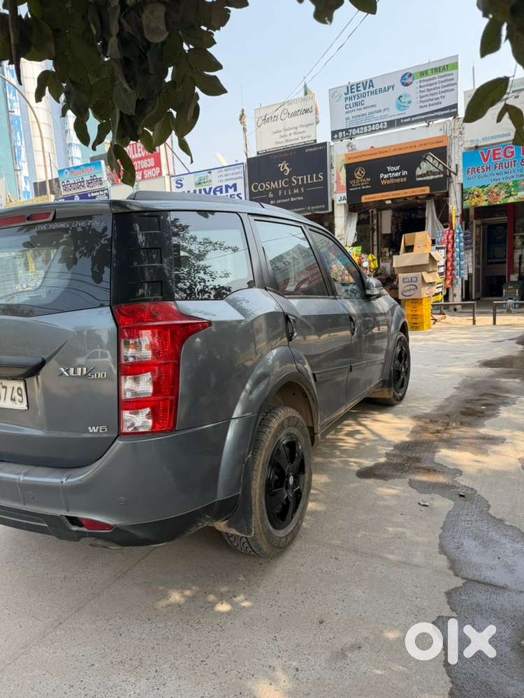 Mahindra Xuv500 W6 2017