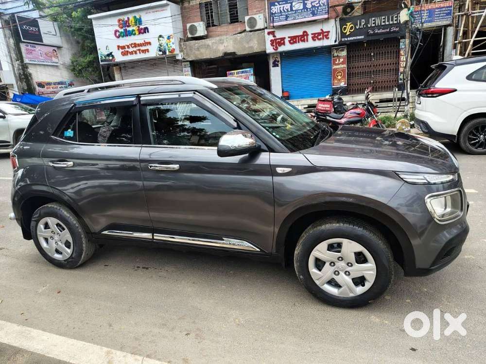 Hyundai Venue S Plus Mt 1.2 Kappa, 2021, Petrol