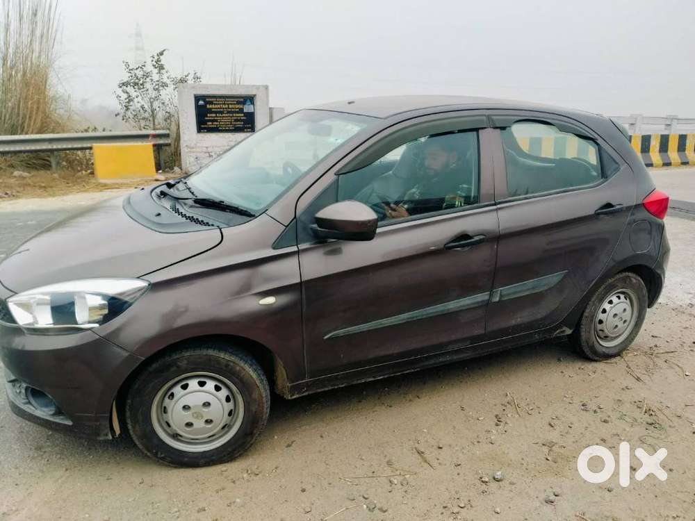 Tata Tiago 2017 Petrol 42500 Km