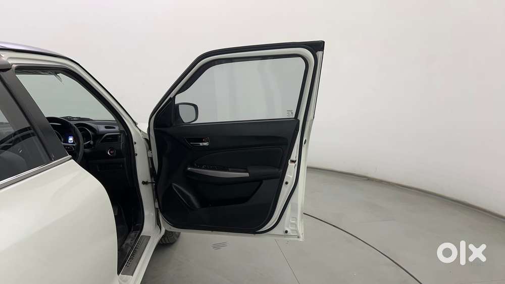 Maruti Suzuki Swift Zxi Plus Dual Tone, 2022, Petrol