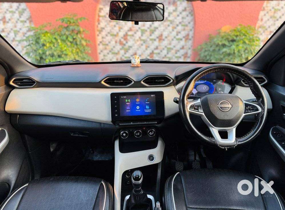 Nissan Magnite 1.0 Xv, 2021, Petrol