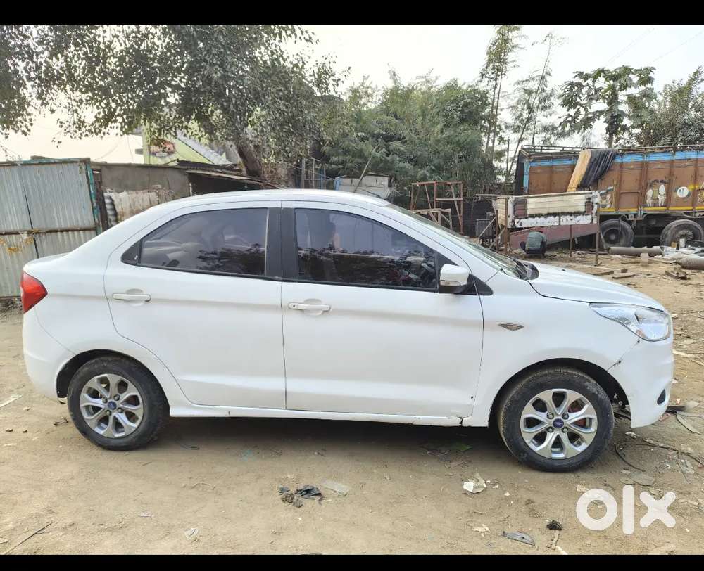 Ford Figo Aspire 2016 Diesel 121000 Km Driven