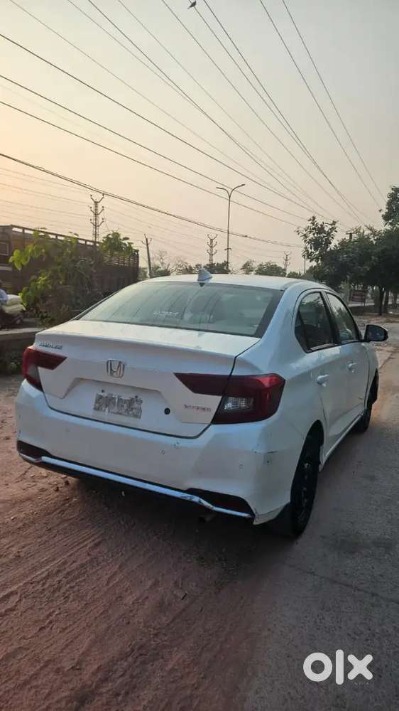 Honda Amaze 1.2 Petrol 2023