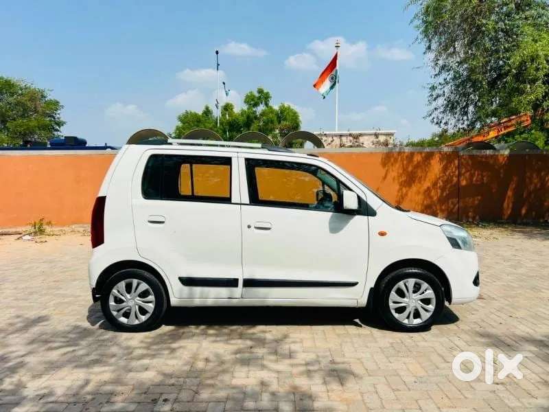 Maruti Suzuki Wagon R Vxi, 2011, Petrol