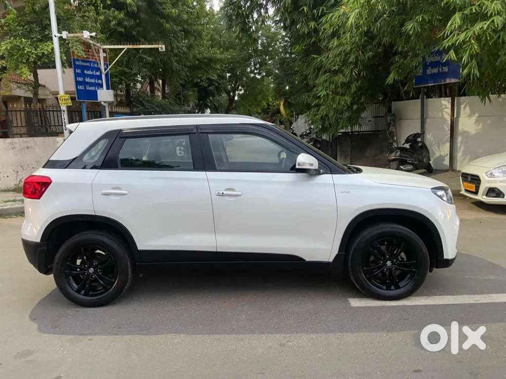 Maruti Suzuki Vitara Brezza Zdi Plus Amt Dual Tone, 2019, Diesel