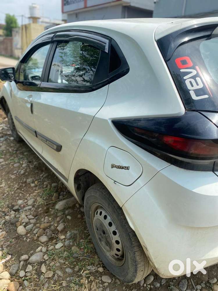Tata Altroz 2020 Petrol Good Condition
