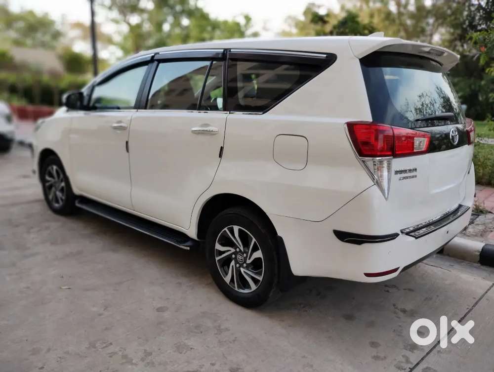 Toyota Innova Crysta 2021.bs6