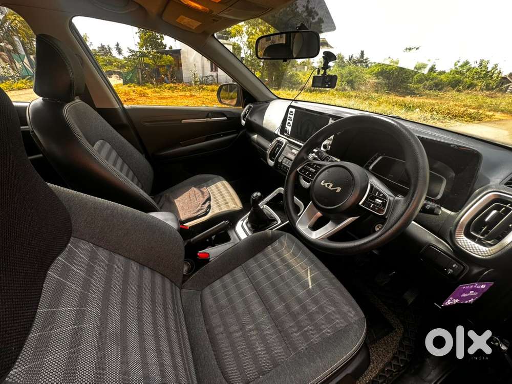 Kia Sonet Petrol 2022