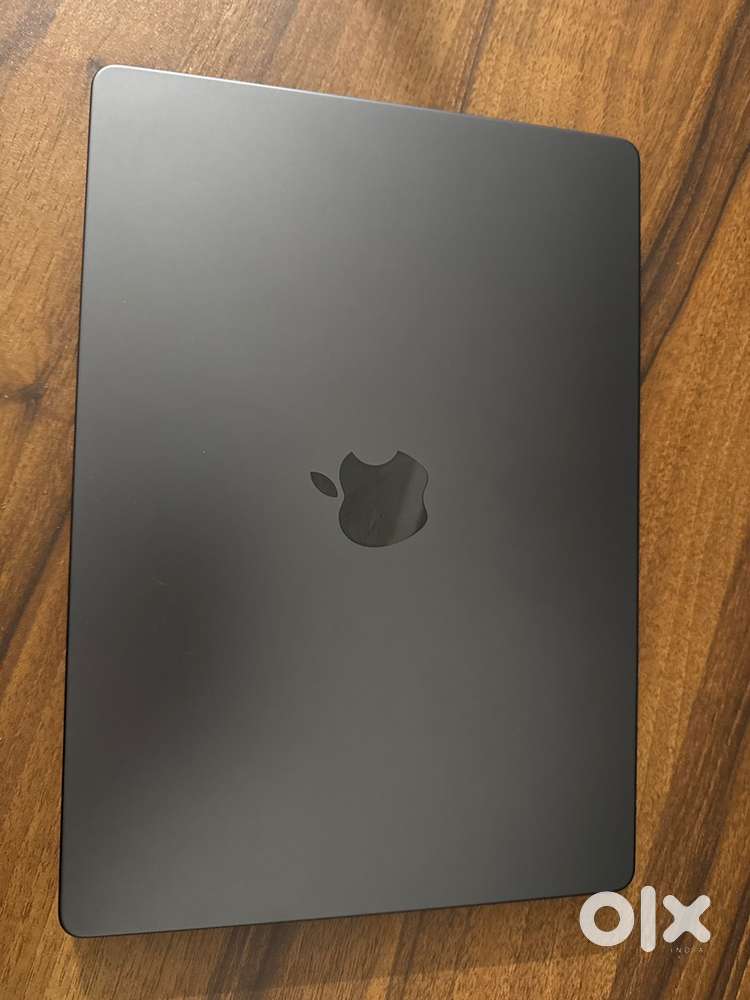 Macbook pro m4 14 inch