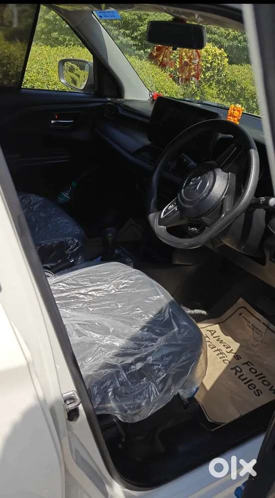 Maruti Suzuki New-gen Swift 2026 Showroom Condition