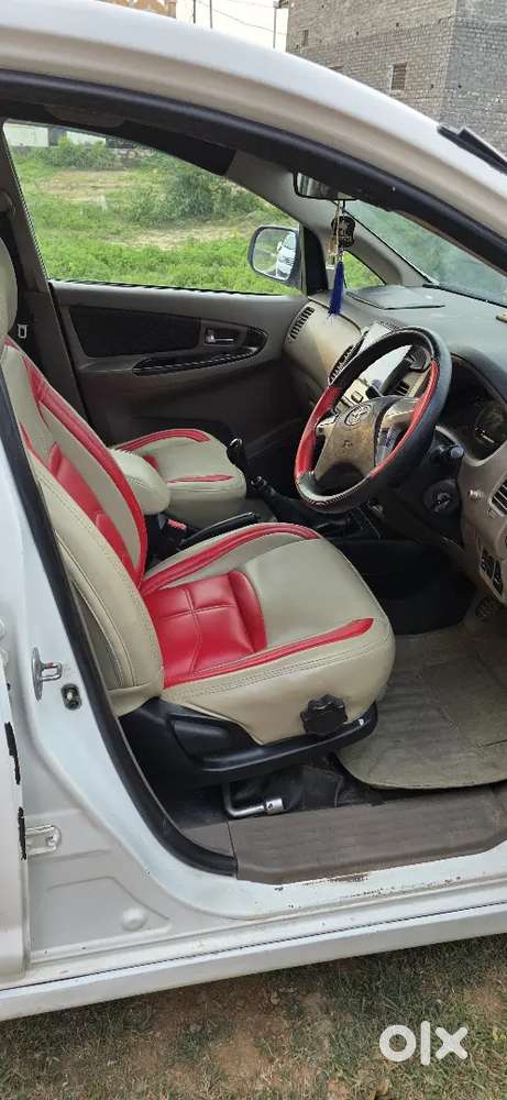 Toyota Innova Diesel 2015