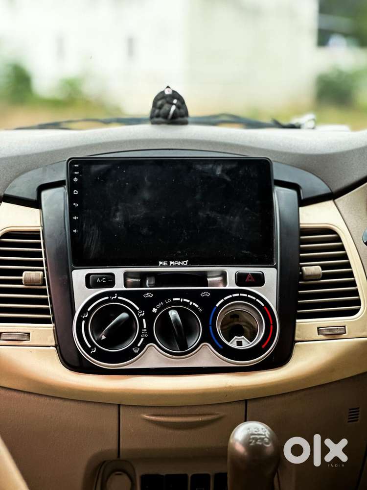 Toyota Innova 2.5 G (diesel) 8 Seater, 2009, Diesel