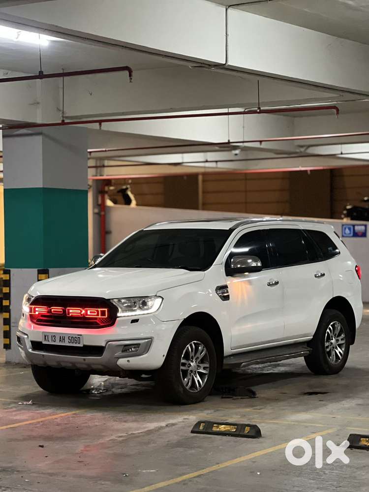 Ford Endeavour 3.2 Titanium At 4x4, 2016, Diesel