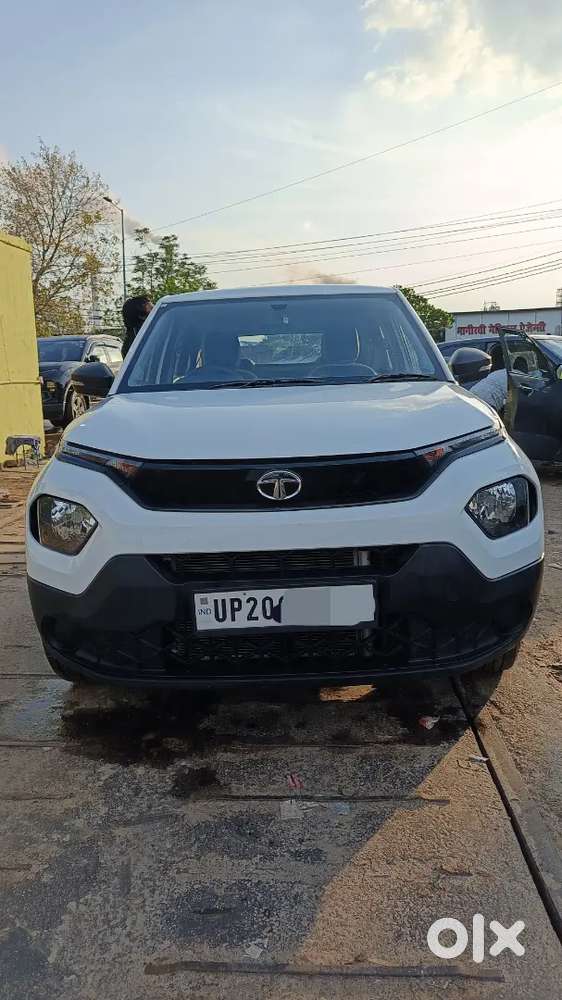 Tata Punch November 2023 Model  Petrol 5100 Km Driven