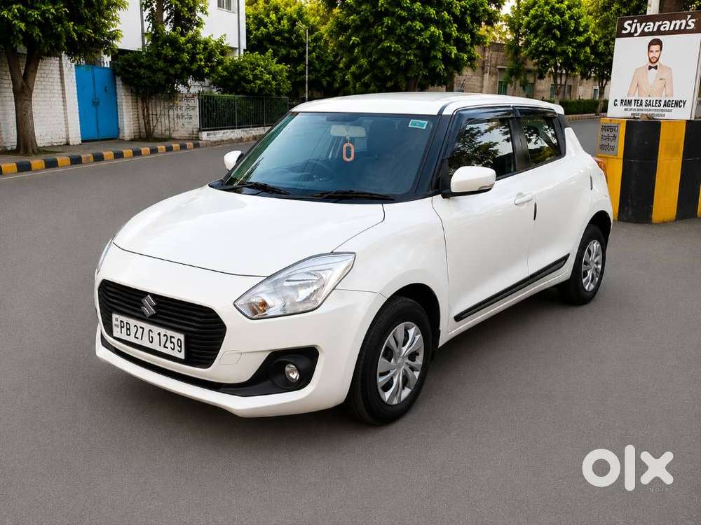 Maruti Suzuki Swift Vxi + Manual, 2021, Petrol