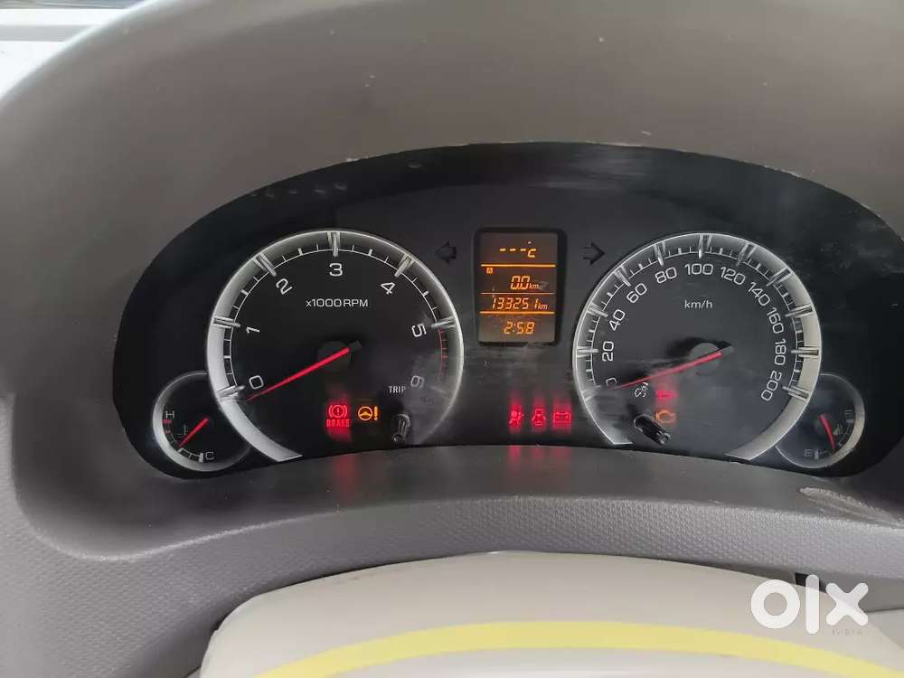 Maruti Suzuki Ertiga 2012