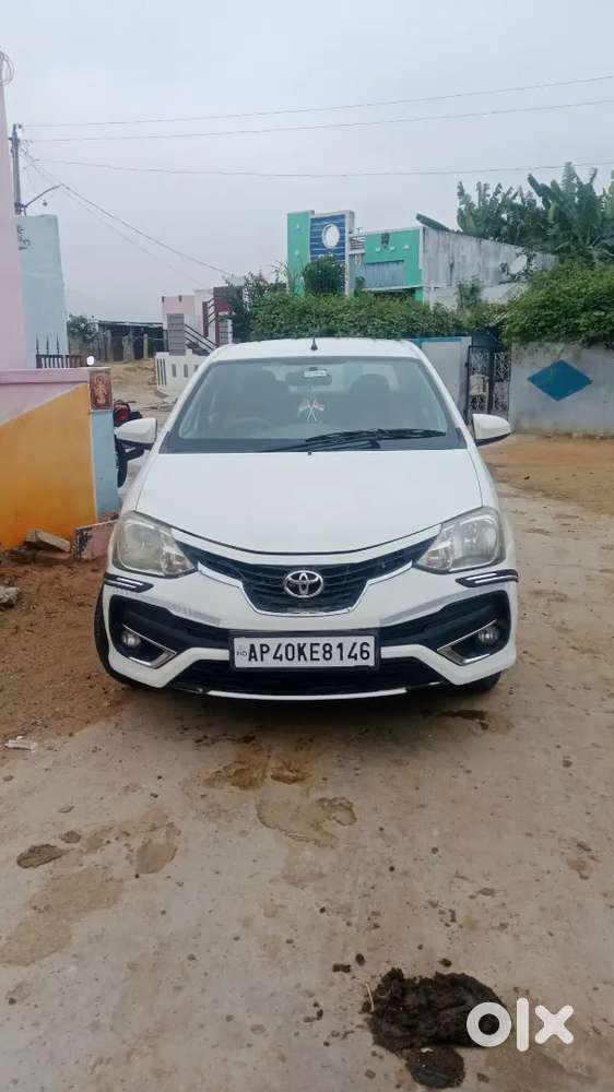 Toyota Etios 2016 Diesel 220000 Km Driven