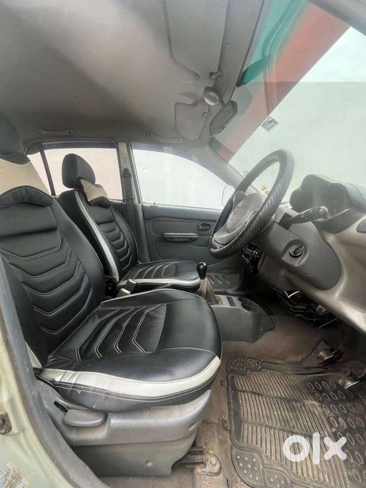 Hyundai Santro Ls Zip Drive Euro Ii, 2002, Petrol