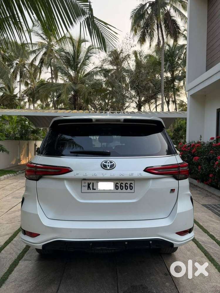 Toyota Fortuner Legender 4x4 At 2.8, 2024, Diesel