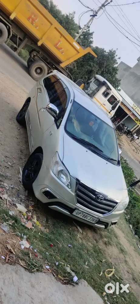 Toyota Innova 2006 Diesel 220000 Km Driven