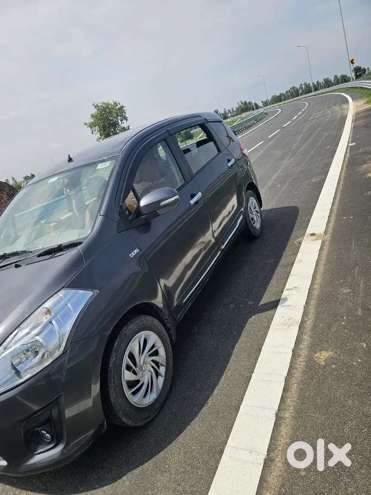 Maruti Suzuki Ertiga Vdi 2015 Limited Edition