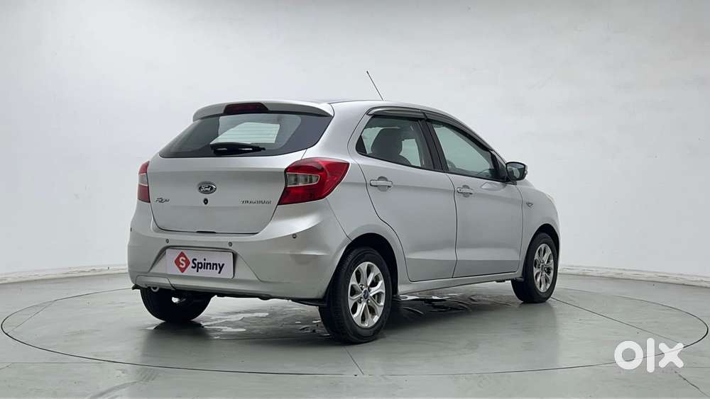 Ford Figo Petrol Titanium, 2015, Petrol