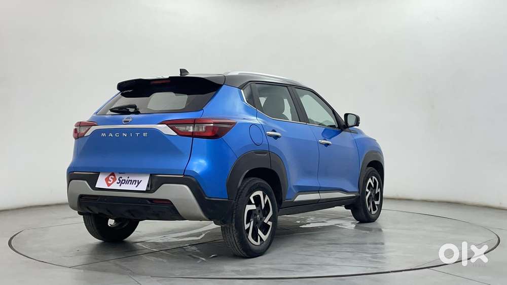 Nissan Magnite 1.0 Xv Premium Dual Tone, 2024, Petrol