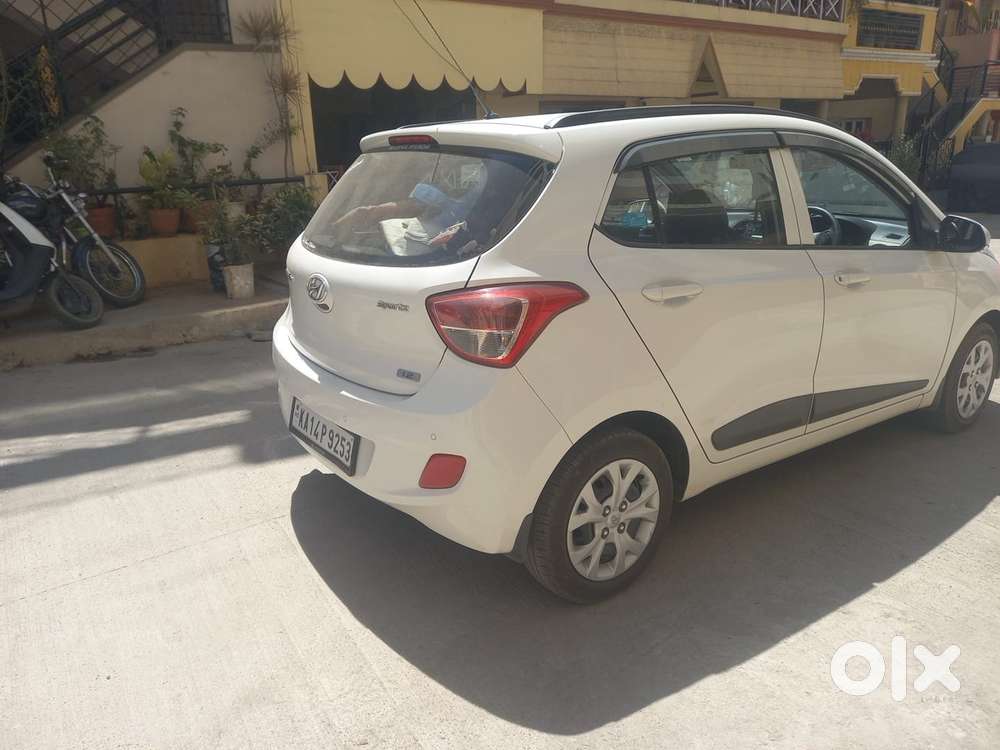 Hyundai I10 Sportz 1.2 Kappa2 O, 2016, Petrol