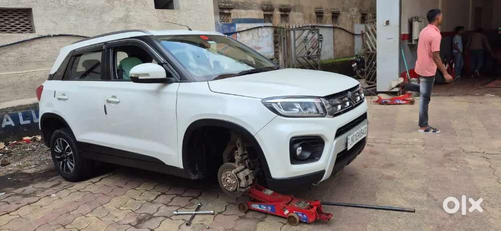 Maruti Suzuki Brezza 2021 Petrol 65000 Km Driven Urgent Sell 4trye New