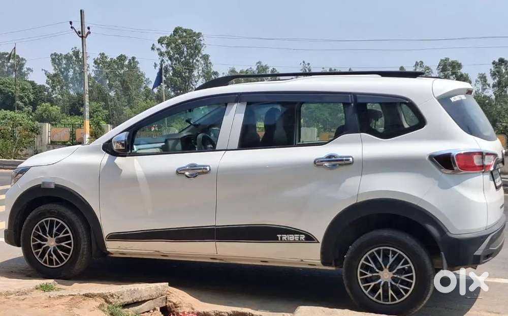 Renault Triber Petrol 2025