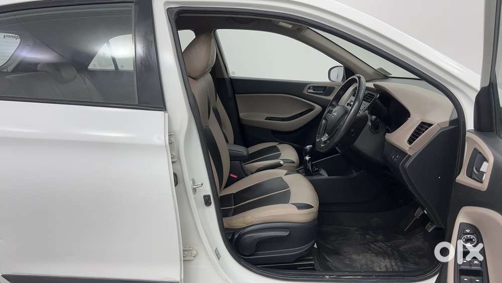 Hyundai Elite I20 Asta Option, 2016, Petrol