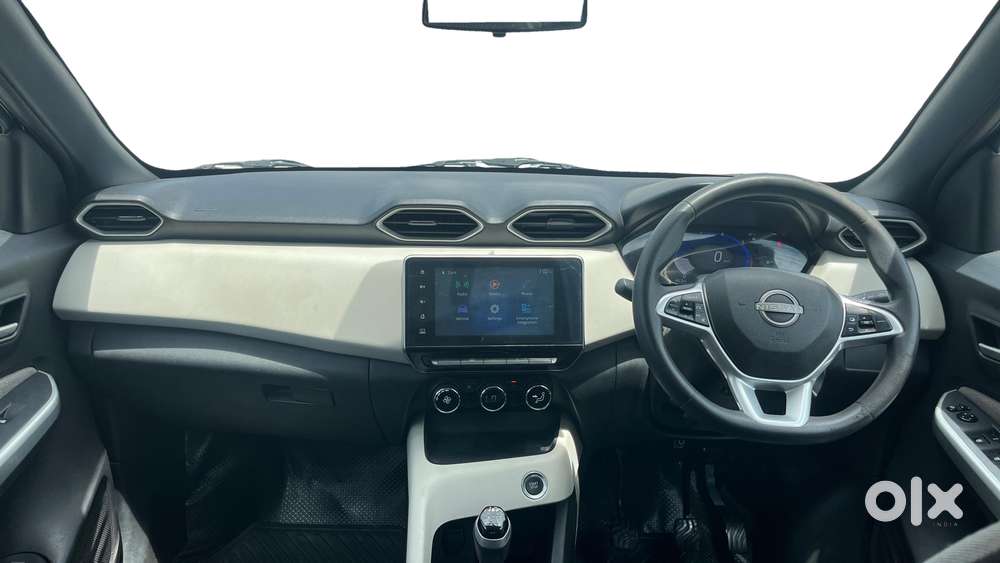 Nissan Magnite 1.0 Xv, 2022, Petrol