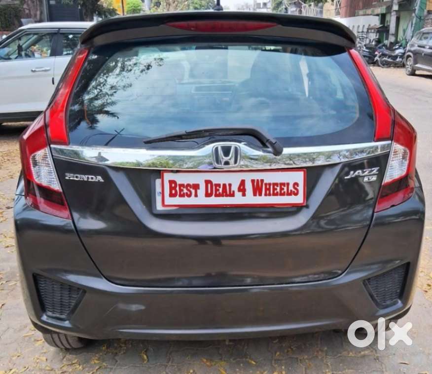Honda Jazz V Mt Privilege, 2016, Petrol
