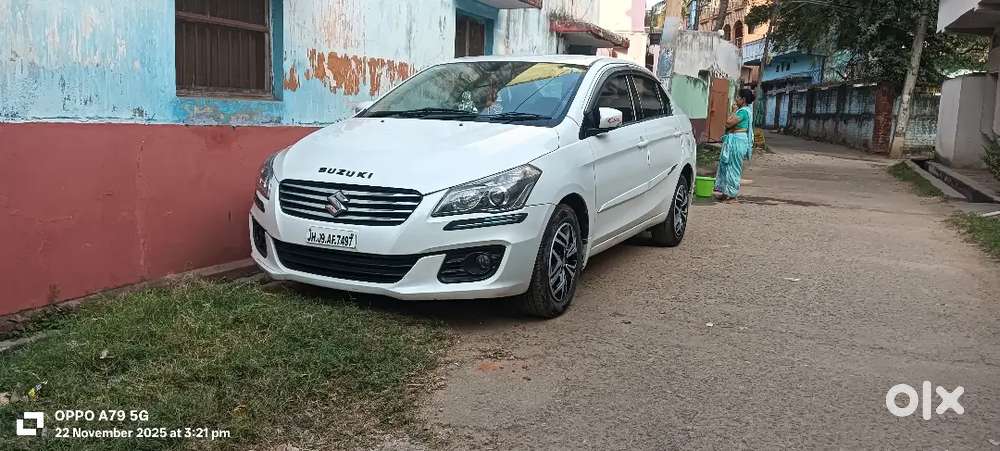 Maruti Suzuki Ciaz 2017 Petrol 75212 Km Driven