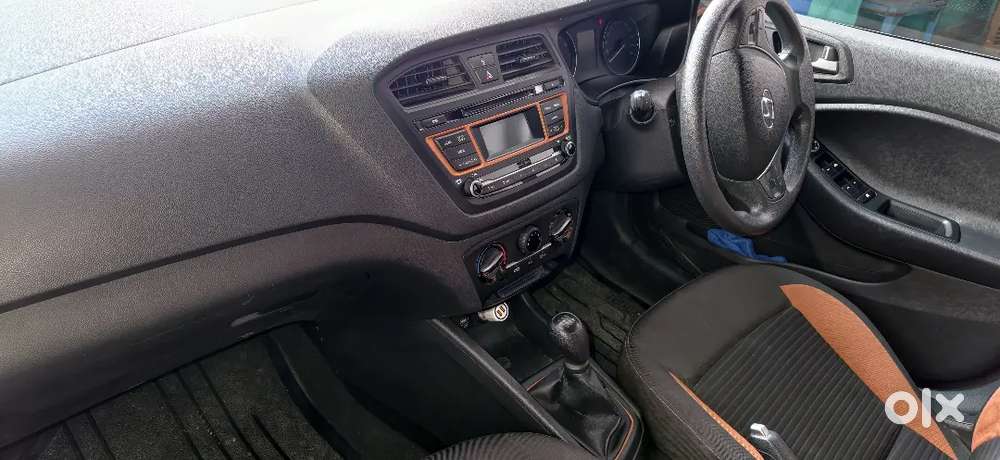 Hyundai I20 Active 2015 Petrol Well Maintained