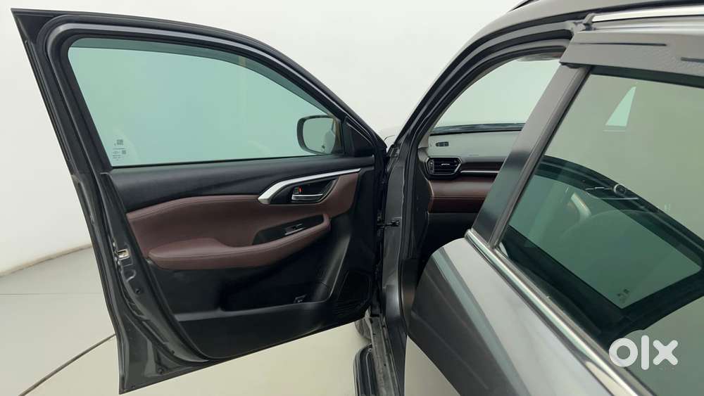 Maruti Suzuki Grand Vitara 1.5 Alpha Smart Hybrid, 2023, Petrol