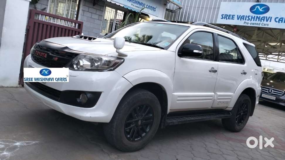 Toyota Fortuner 3.0 4x4 Manual, 2013, Diesel