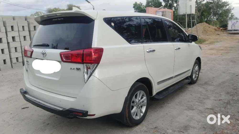 Toyota Innova Crysta 2019