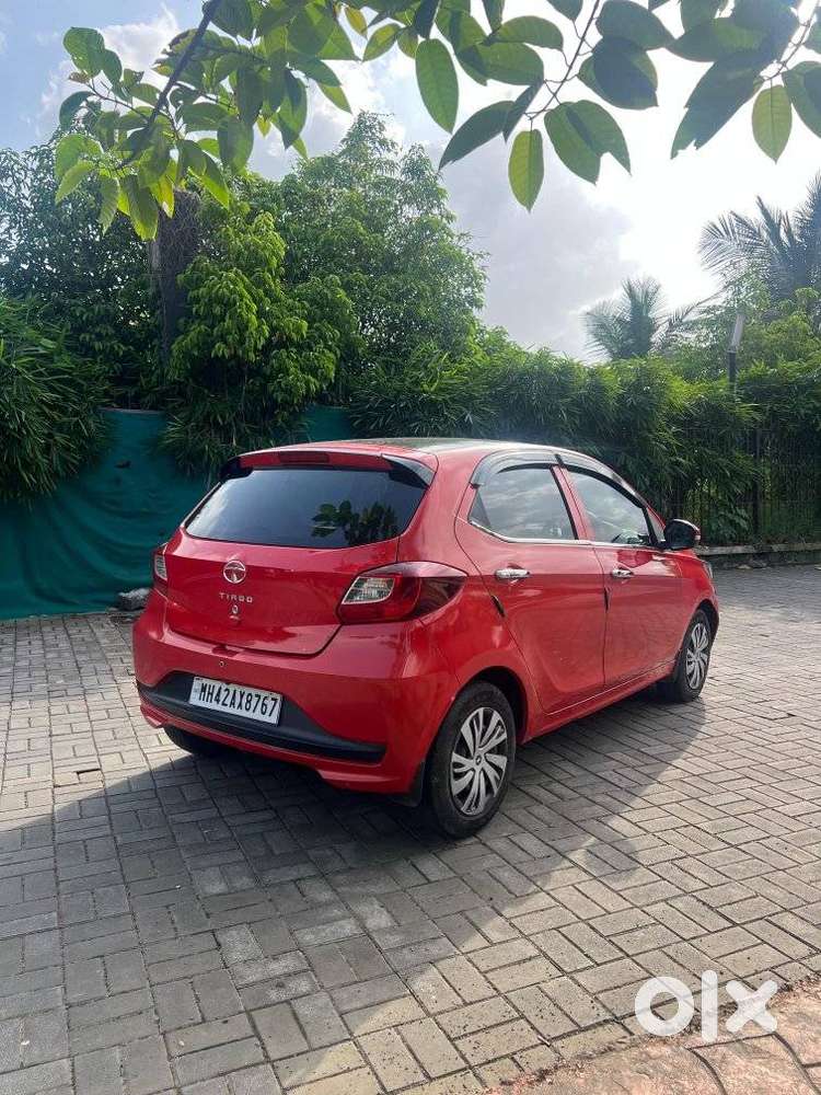 Tata Tiago 1.2 Revotron Xt (o), 2020, Petrol