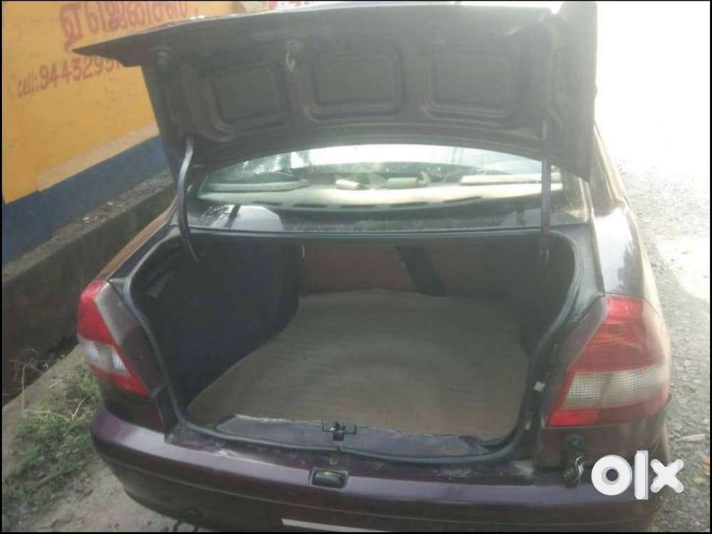 Ford Ikon 1.4 Zxi 2009 Diesel