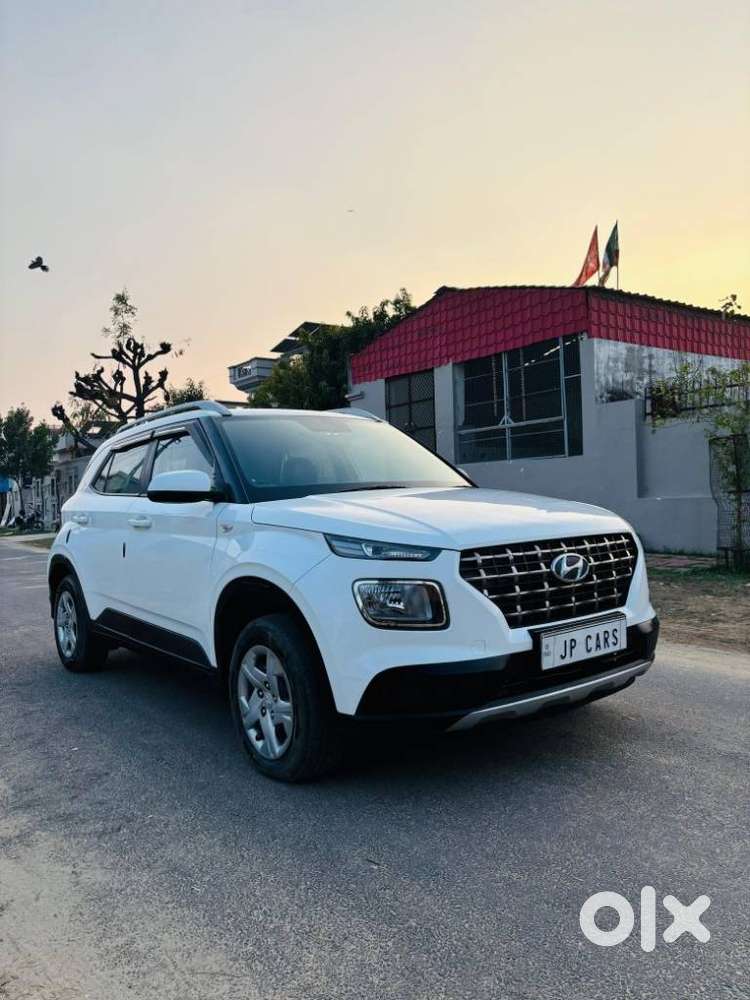 Hyundai Venue S, 2021, Petrol